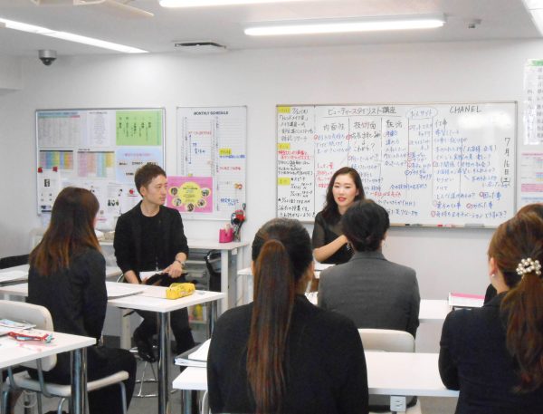 ヘアメイク業界への就職活動アドバイス