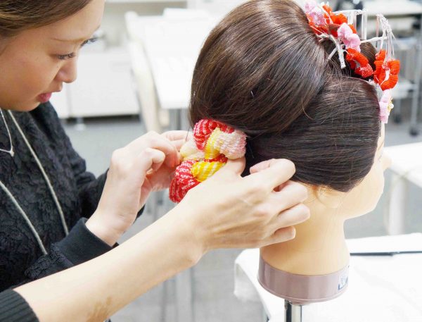 レトロでおしゃれな新日本髪レッスン お知らせ ネイリスト ネイルスクール ヘアメイクスクール K Two Beauty School
